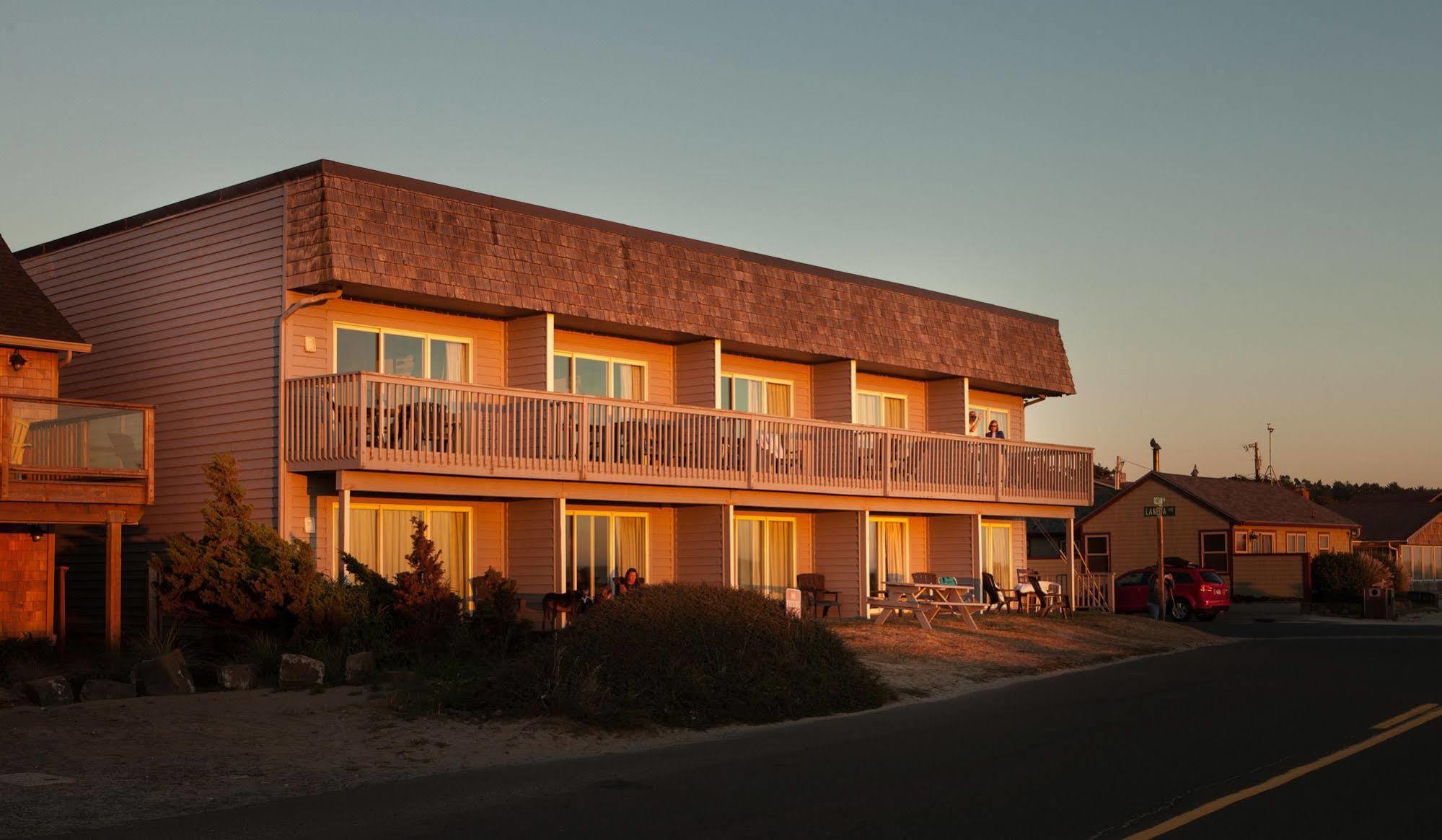 Sunset Surf Motel Manzanita Exteriör bild